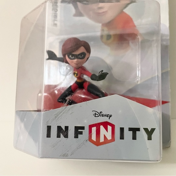 Disney Infinity Figure Mrs Incredible Super Stretch - Picture 2 of 15